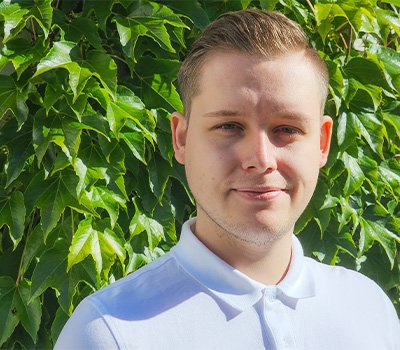Porträt von Immobilienmakler Lucas Weber in Rosenheim